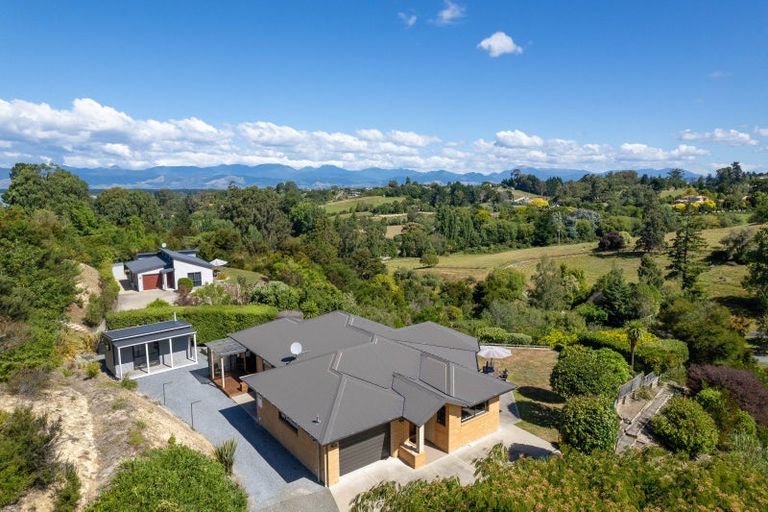 Photo of property in 50 Pine Hill Road, Ruby Bay, Upper Moutere, 7173