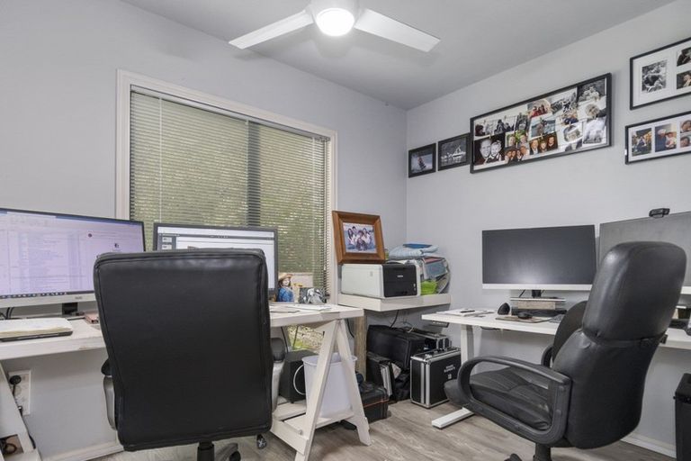 Photo of property in 43 Honeysuckle Lane, Ohauiti, Tauranga, 3112