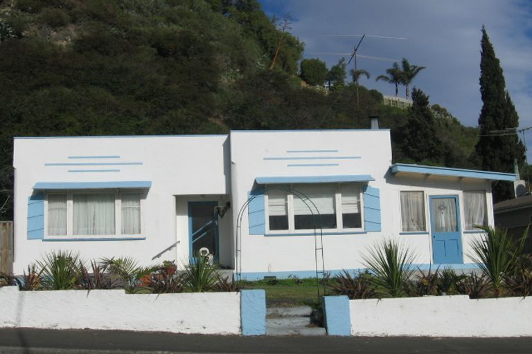 Photo of property in 50 Burns Road, Hospital Hill, Napier, 4110