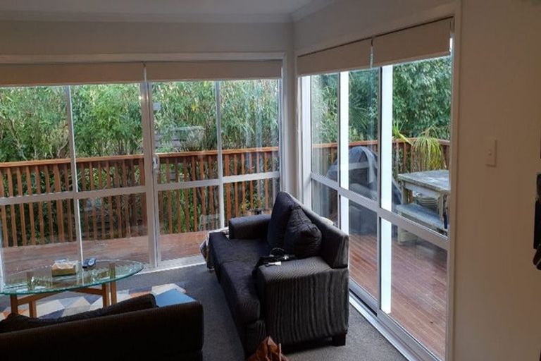 Photo of property in 35a Kinghorne Street, Strathmore Park, Wellington, 6022