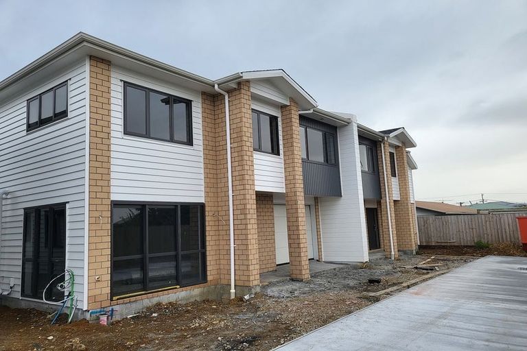 Photo of property in 23a Rogers Road, Manurewa, Auckland, 2102