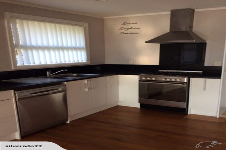 Photo of property in 10 Barrie Crescent, Silverdale, Hamilton, 3216