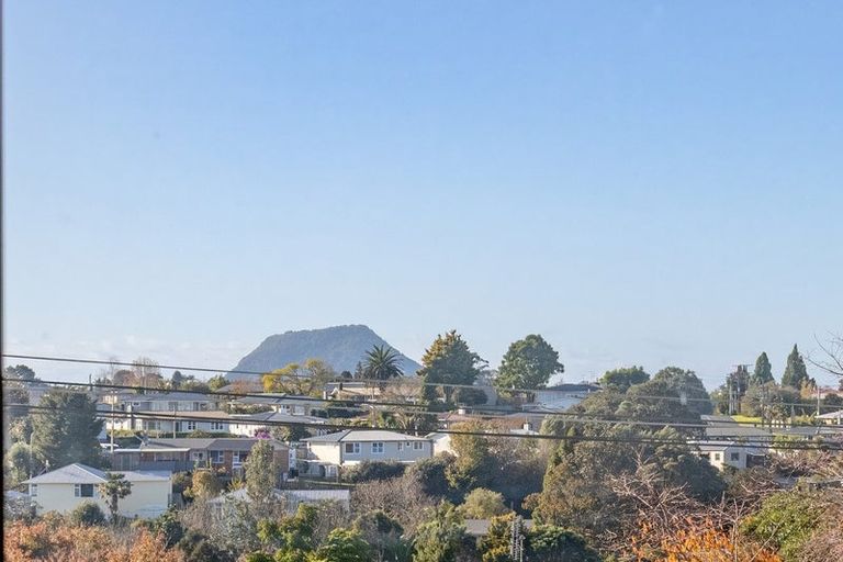 Photo of property in 118a Sutherland Road, Brookfield, Tauranga, 3110