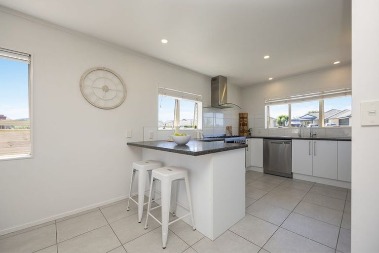 Photo of property in 19 Merlot Heights, Huapai, Kumeu, 0810