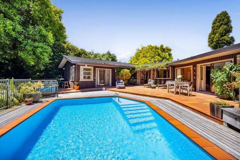 Photo of property in 42a Regan Street, Stratford, 4332