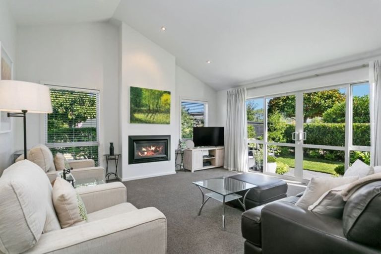Photo of property in 55 Chateau Crescent, Rangatira Park, Taupo, 3330