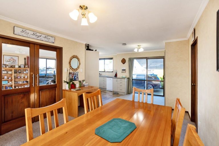 Photo of property in 14 Craig Street, Waikiwi, Invercargill, 9810