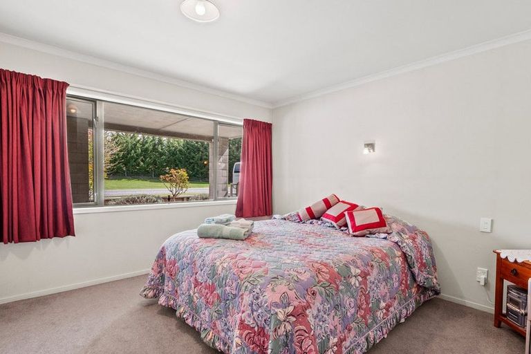 Photo of property in 59 Mcdonnell Road, Arrowtown, 9302