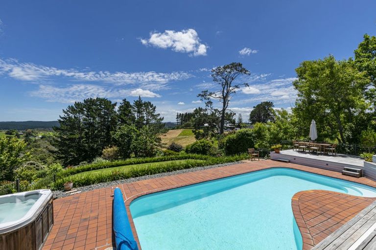 Photo of property in 172 Glenmore Road, Coatesville, Albany, 0793