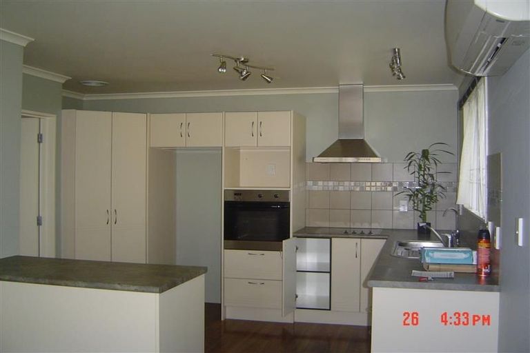 Photo of property in 96 Rototuna Road, Rototuna, Hamilton, 3210