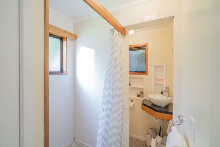 Photo of property in 27 Tairua Heights, Tairua, 3508