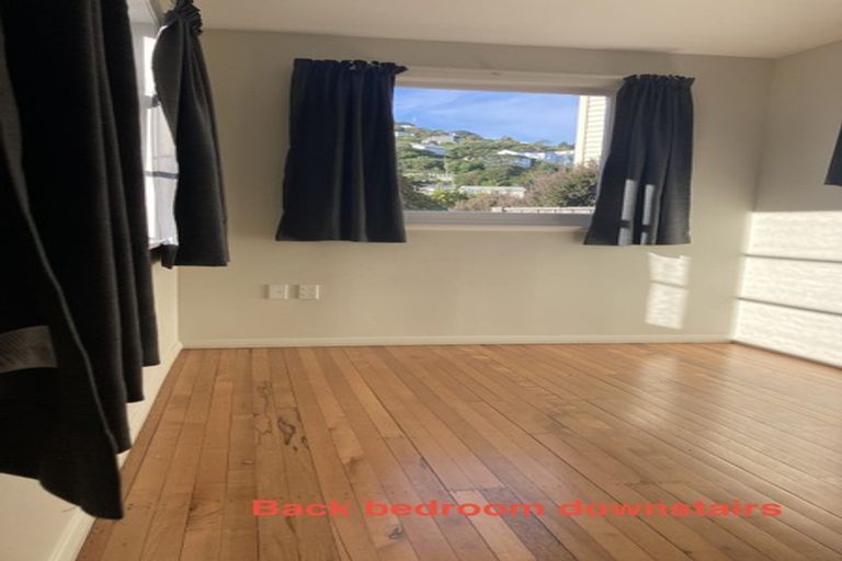 Photo of property in 2 Rodney Street, Northland, Wellington, 6012