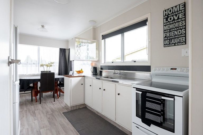 Photo of property in 59 Fairview Street, Fairview Downs, Hamilton, 3214