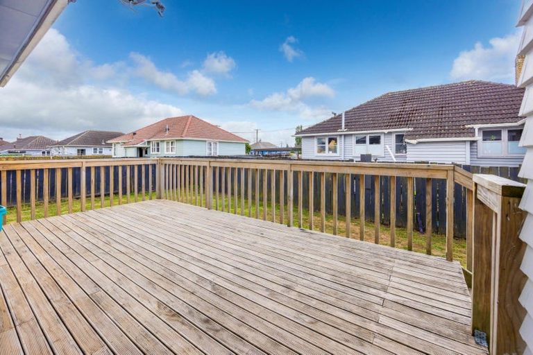 Photo of property in 2 Armstrong Street, Huntly, 3700