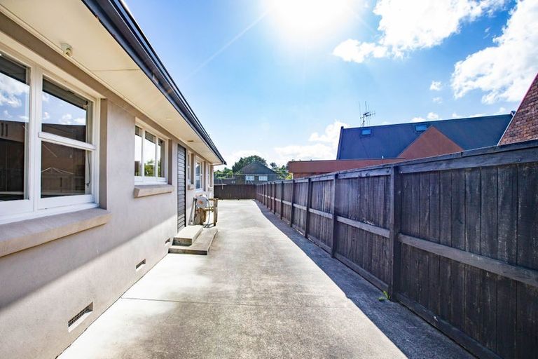 Photo of property in 5 Hobson Street, Maeroa, Hamilton, 3200