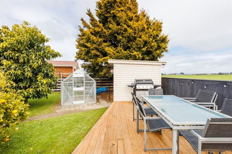 Photo of property in 10 Peters Avenue, Cloverlea, Palmerston North, 4412
