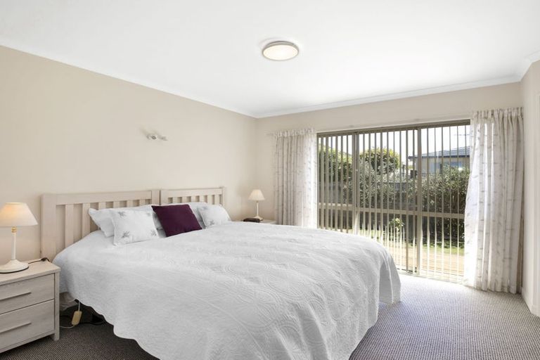 Photo of property in 89 Cedar Drive, Paraparaumu Beach, Paraparaumu, 5032