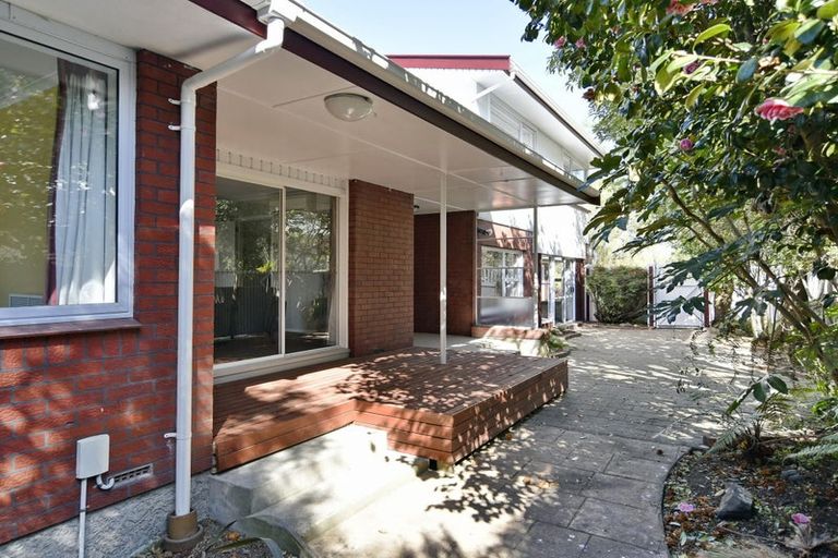 Photo of property in 910 Avonside Drive, Avondale, Christchurch, 8061