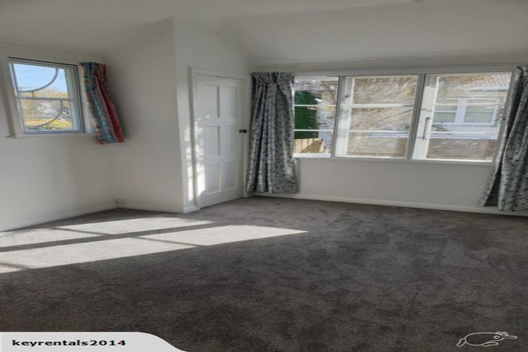 Photo of property in 15 Melvill Grove, Waterloo, Lower Hutt, 5011