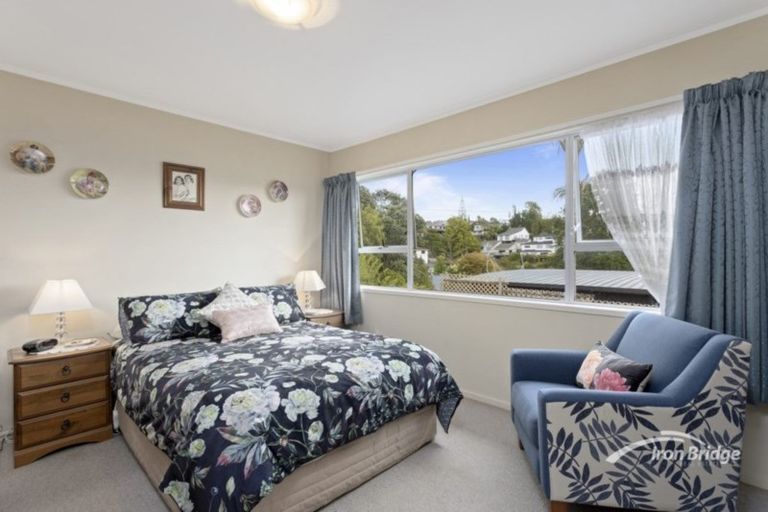 Photo of property in 1/54 Peach Road, Glenfield, Auckland, 0629