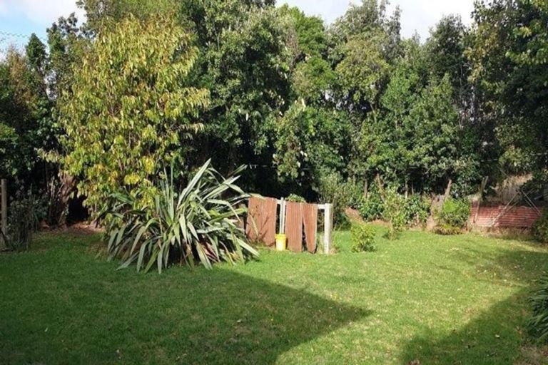 Photo of property in 47 Victoria Street, Patea, 4520