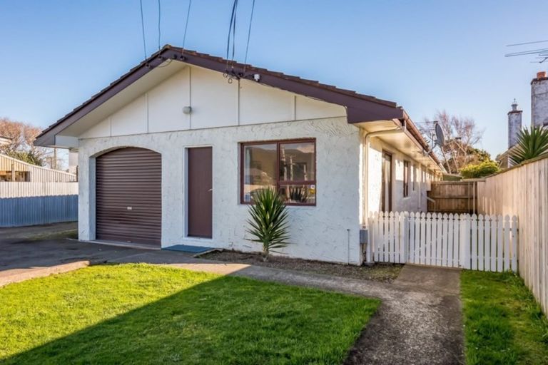 Photo of property in 68 Epuni Street, Hutt Central, Lower Hutt, 5011