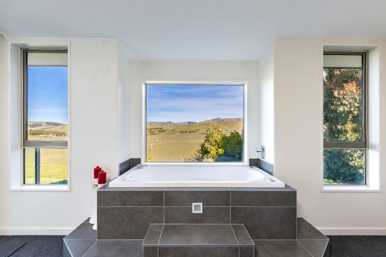 Photo of property in 129 Marlborough Ridge Drive, Fairhall, Blenheim, 7272