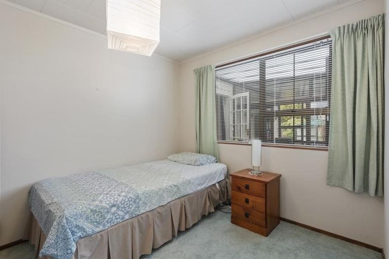 Photo of property in 7a Clinker Grove, Silverstream, Upper Hutt, 5019