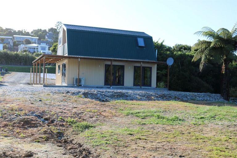 Photo of property in 124 Tasman Street, Karoro, Greymouth, 7805