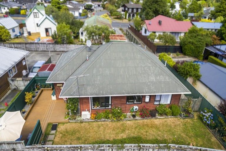 Photo of property in 39b Gemstone Drive, Birchville, Upper Hutt, 5018