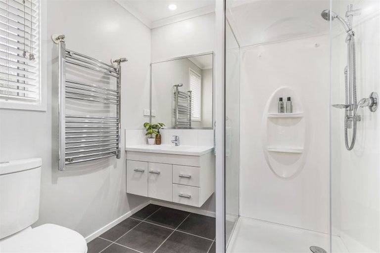 Photo of property in 83 Doncaster Drive, Papamoa Beach, Papamoa, 3118