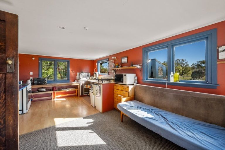 Photo of property in The Crows Nest Backpackers, 3365 Ida Valley-omakau Road, Oturehua, 9387