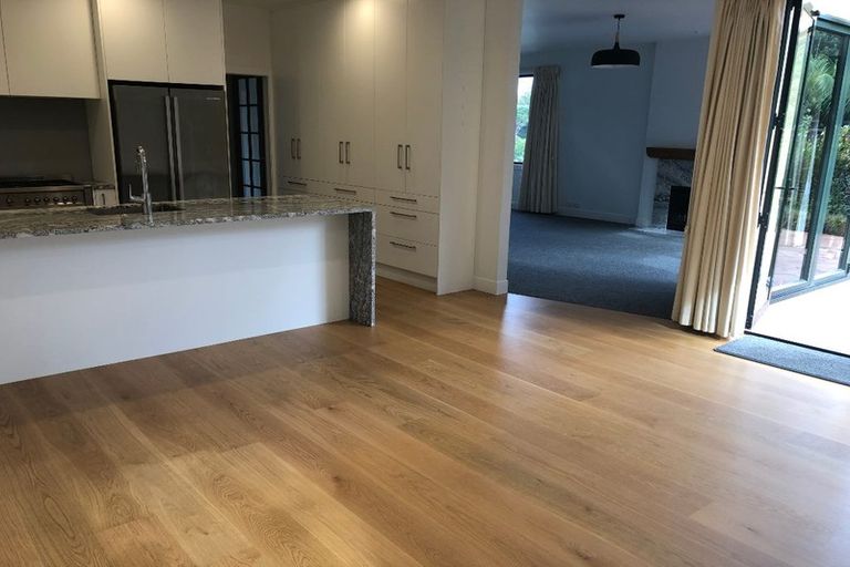 Photo of property in 1/2 The Esplanade, Castor Bay, Auckland, 0620