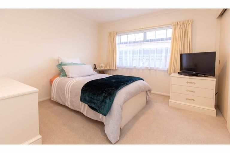 Photo of property in 87a Elan Place, Stanmore Bay, Whangaparaoa, 0932