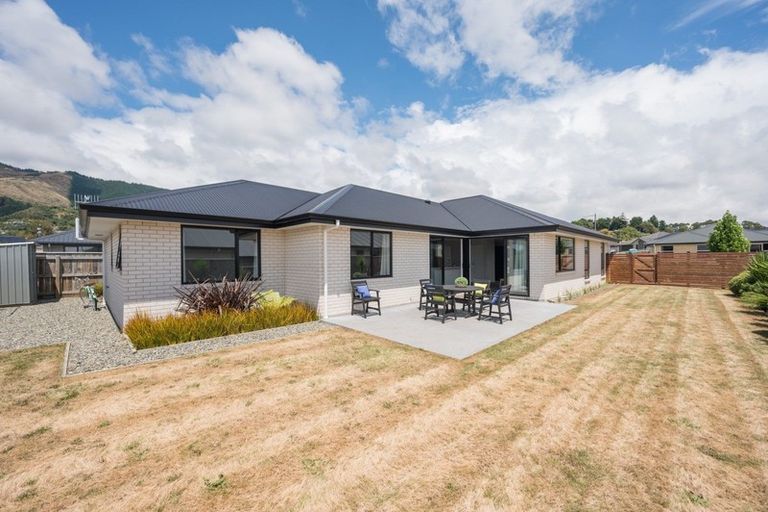 Photo of property in 10 Cupola Crescent, Richmond, 7020