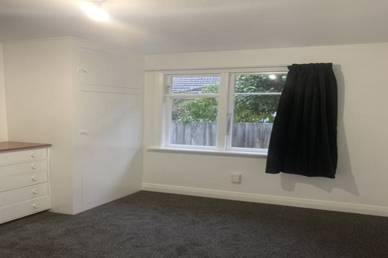 Photo of property in 147 Langdons Road, Northcote, Christchurch, 8052