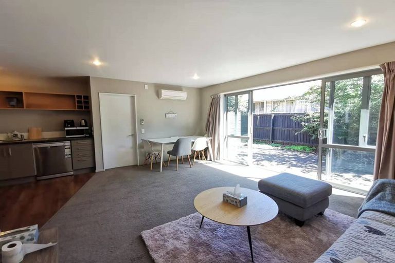 Photo of property in 4/13 Elizabeth Street, Riccarton, Christchurch, 8011