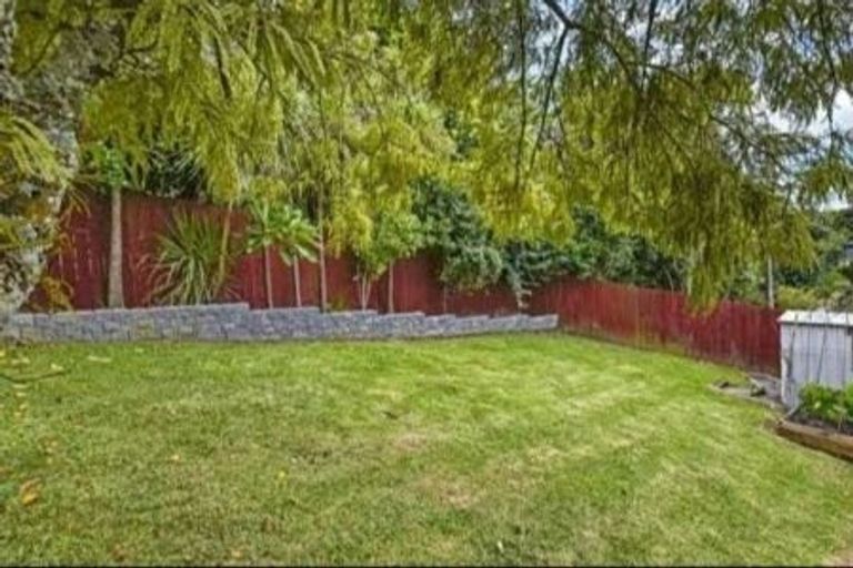 Photo of property in 3b Dallinghoe Crescent, Milford, Auckland, 0620