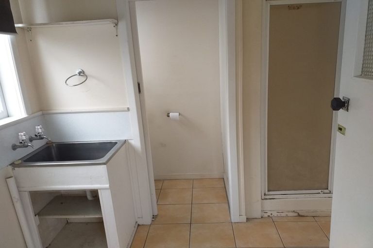 Photo of property in 43a Moa Road, Point Chevalier, Auckland, 1022