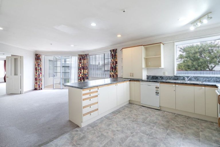 Photo of property in 32 Willis Street, Grasmere, Invercargill, 9810