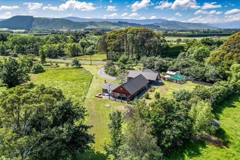Photo of property in 107 Taylors Road, Otaki, 5583