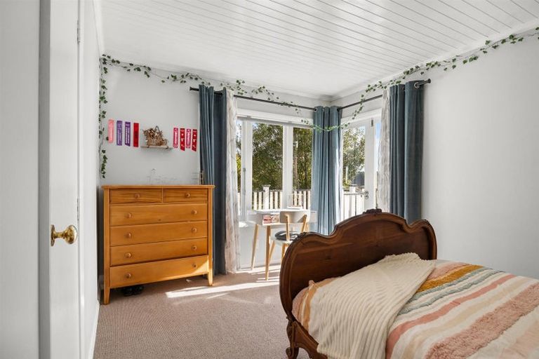 Photo of property in 603 Peak Road, Helensville, 0875