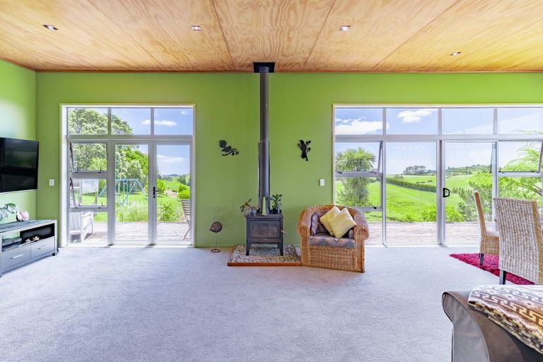 Photo of property in 287 Hurford Road, Hurford, New Plymouth, 4374