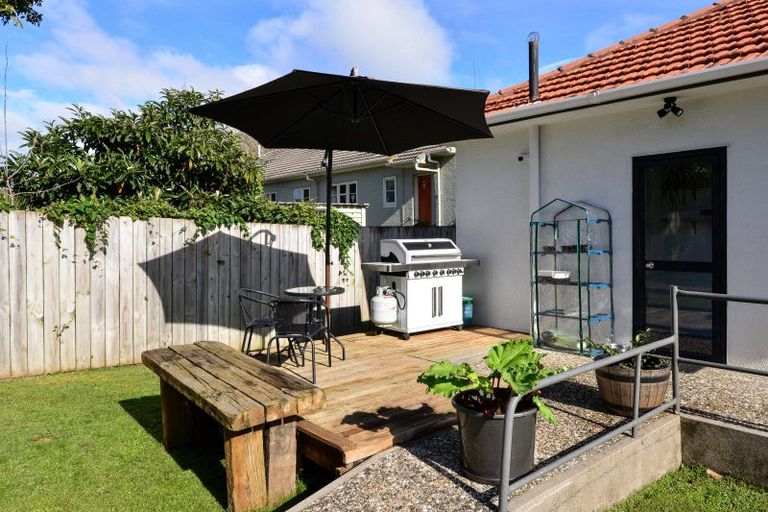 Photo of property in 16 Marire Avenue, Frankton, Hamilton, 3204