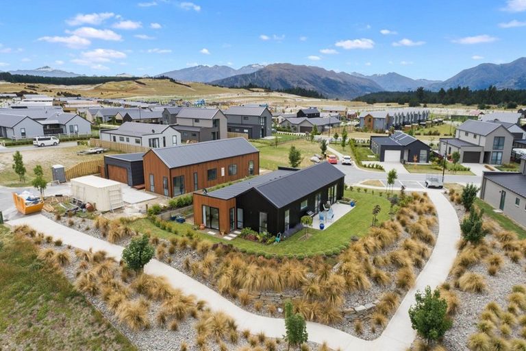 Photo of property in 29 Rocklands Court, Wanaka, 9305