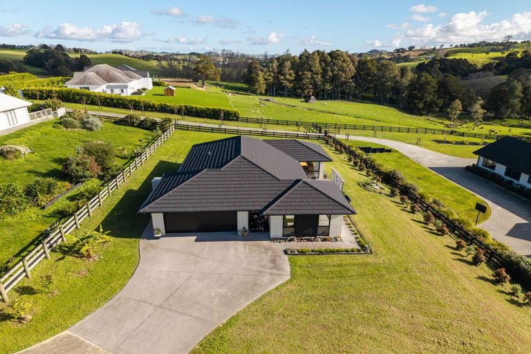 Photo of property in 23 Calla Street, Maungaturoto, 0520