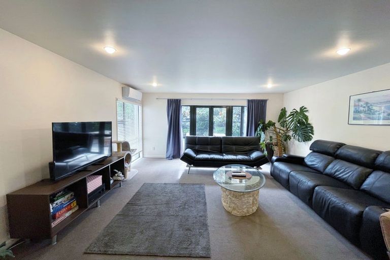 Photo of property in 7/4 Brockworth Place, Riccarton, Christchurch, 8011