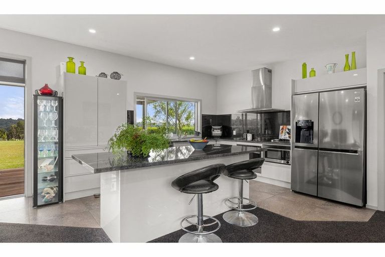 Photo of property in 817 Waimate Road North, Waimate North, Kerikeri, 0293