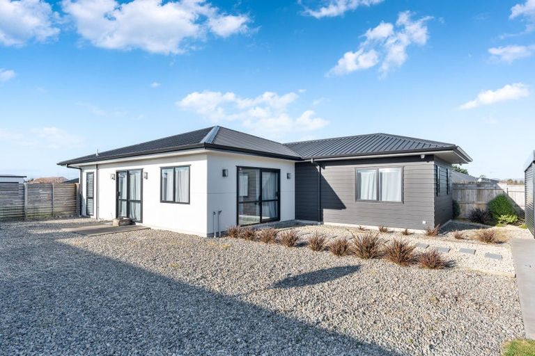 Photo of property in 35 Gimson Street, Solway, Masterton, 5810