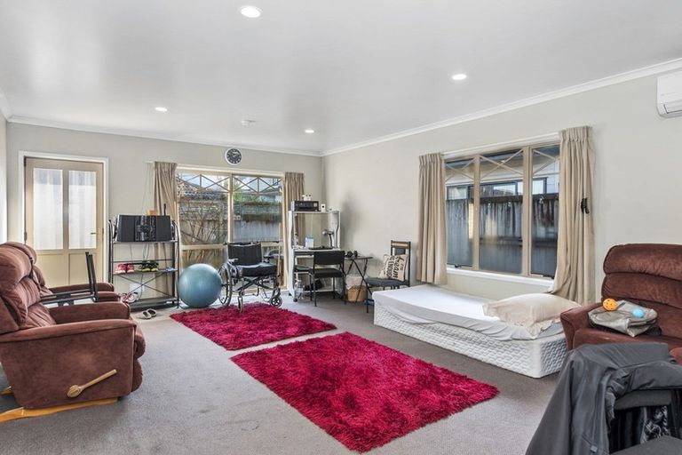 Photo of property in 9/201 Massey Street, Frankton, Hamilton, 3204